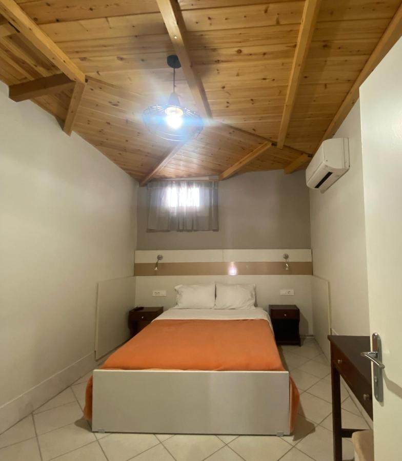 Paradosi Rooms Igoumenitsa Bagian luar foto