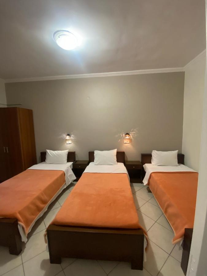 Paradosi Rooms Igoumenitsa Bagian luar foto