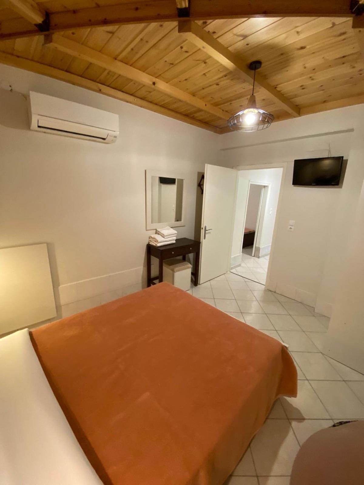 Paradosi Rooms Igoumenitsa Bagian luar foto