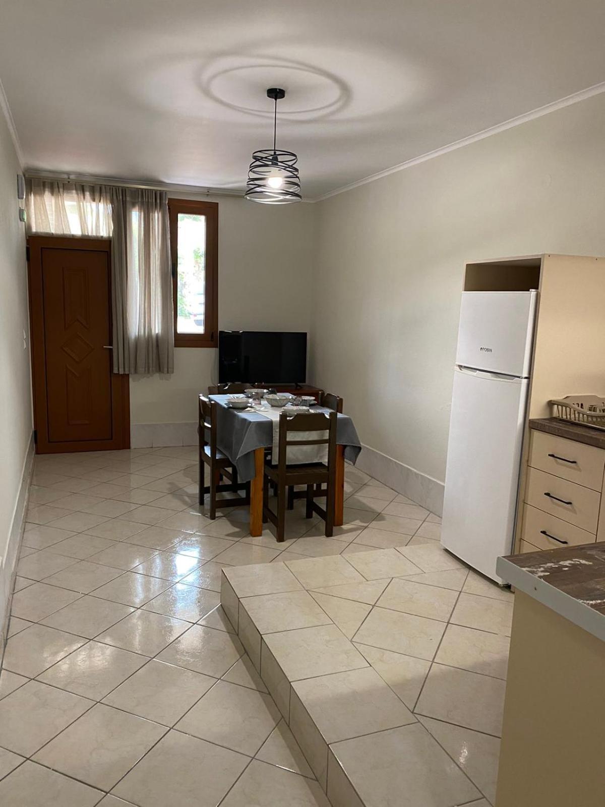 Paradosi Rooms Igoumenitsa Bagian luar foto