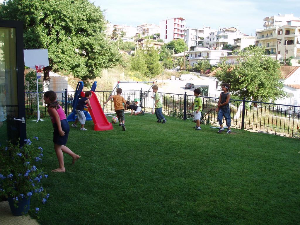 Paradosi Rooms Igoumenitsa Bagian luar foto